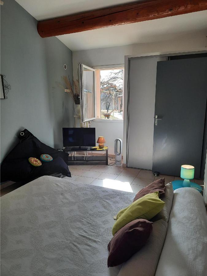 Le Marronnier Apartamento Niozelles Exterior foto